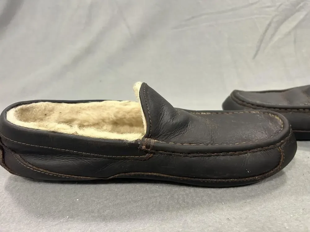 UGG Ascot Slippers Mens Size 10 Brown Sheepskin Leather Shearling Lined Moccasin